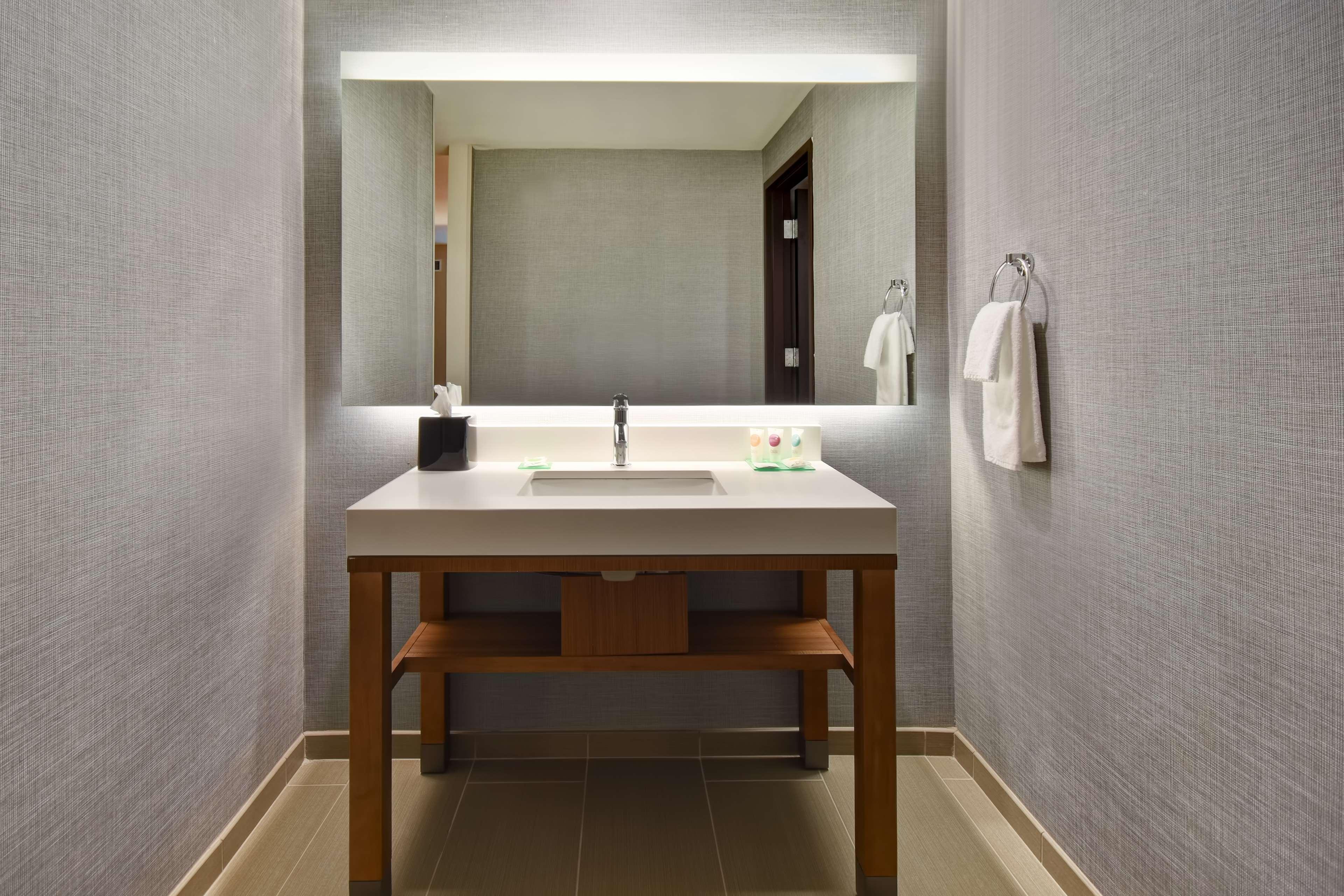 Hyatt Place Huntsville - Research Park - Redstone מראה חיצוני תמונה
