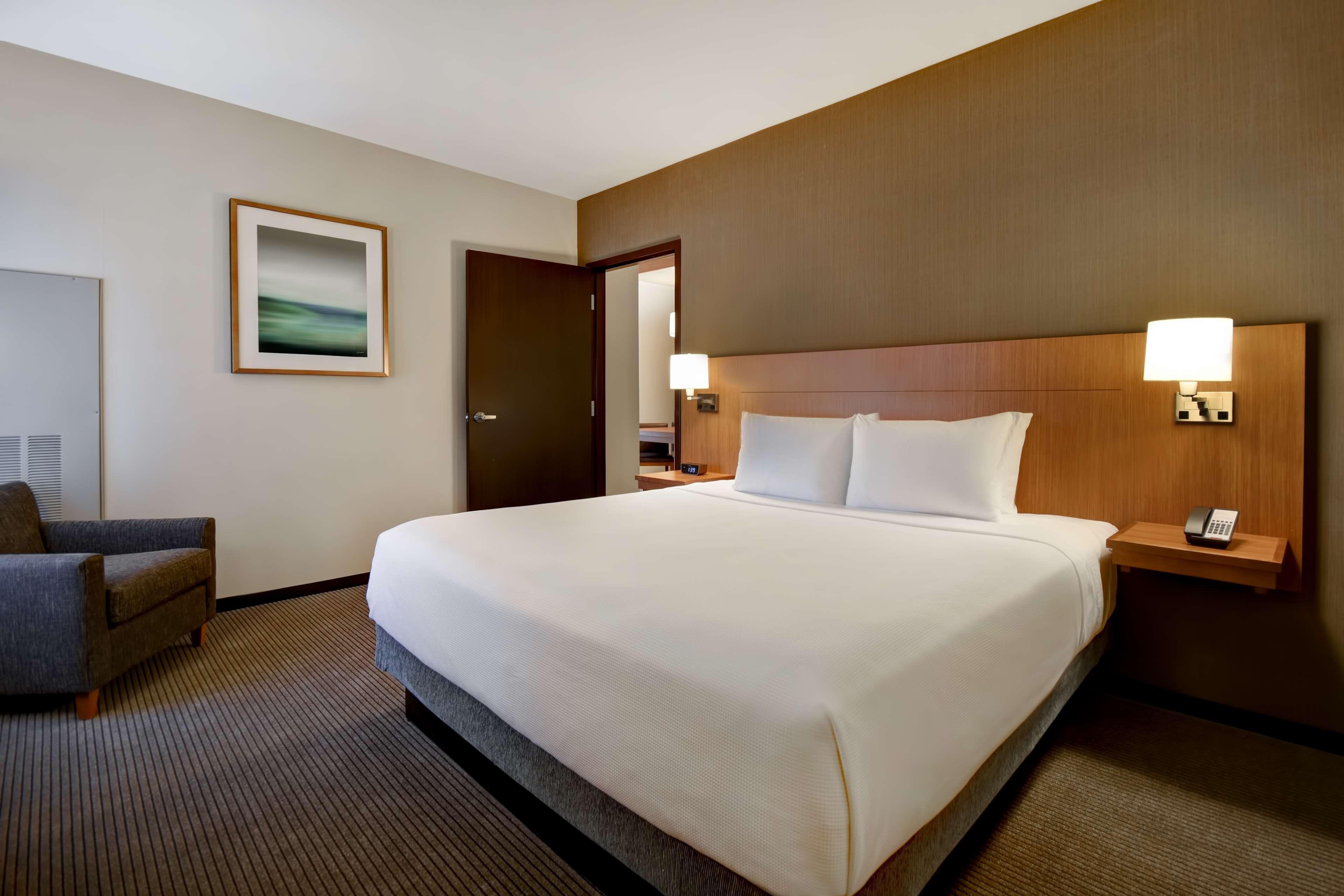 Hyatt Place Huntsville - Research Park - Redstone מראה חיצוני תמונה